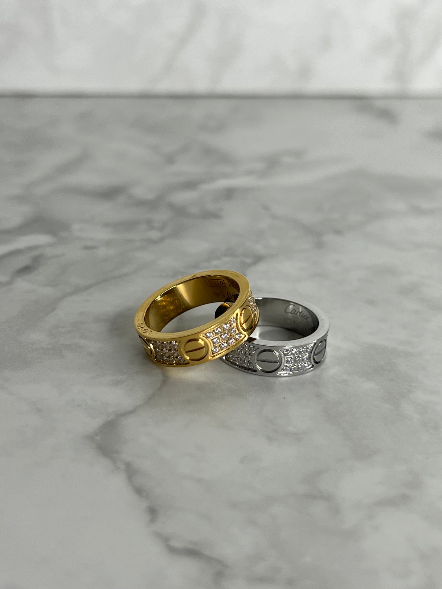 Classic paved ring