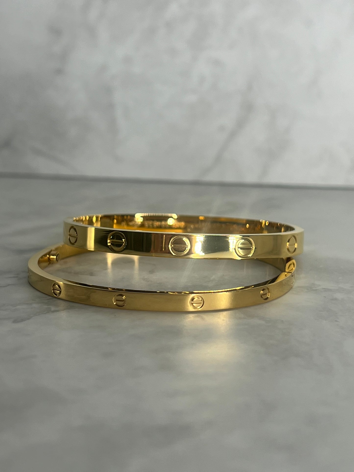 Classic bangle