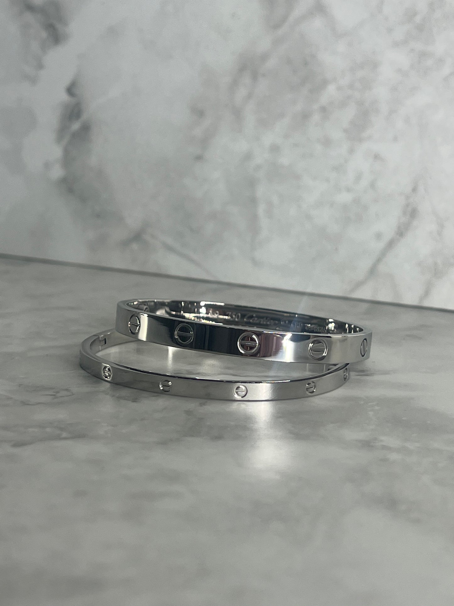 Classic bangle