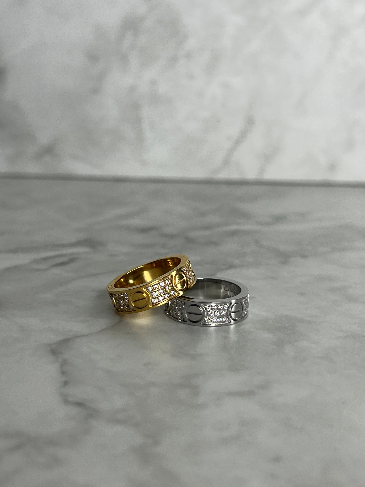 Classic paved ring